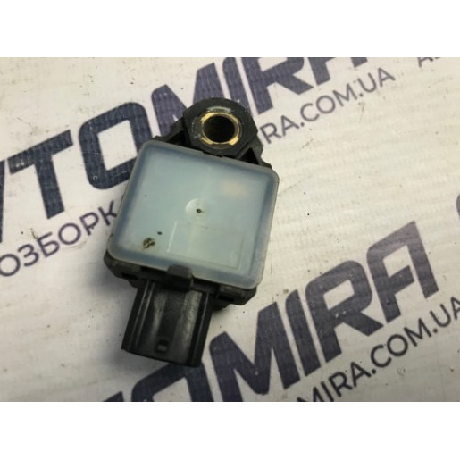 Датчик airbag Kia Ceed 2006-2012 959200A100